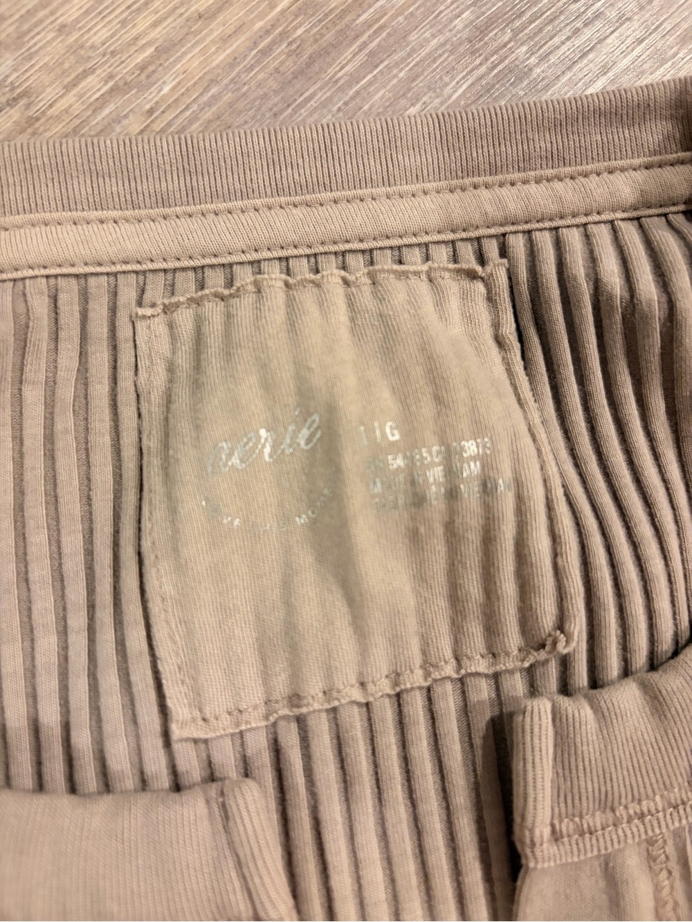 Bundle of Aerie Size Large - Picture 14 of 14